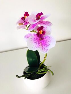 orhidee artificiala alb mov in ghiveci ceramic 25 cm 1036