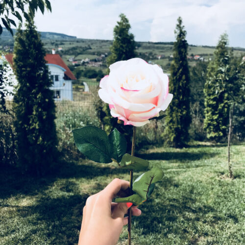 trandafir artificial alb roz 56 cm 680