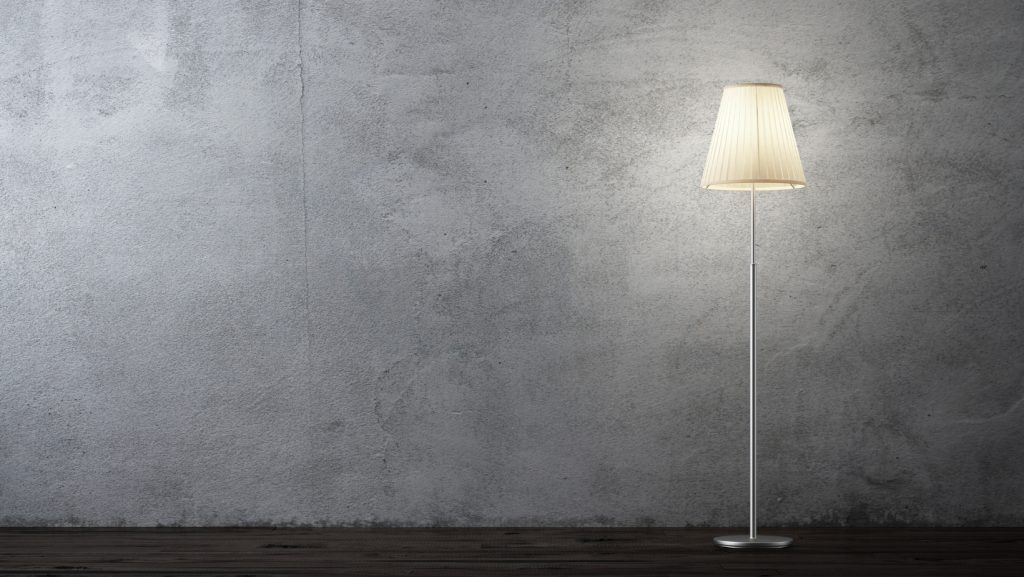 Lampa de podea: un accesoriu versatil pentru orice incapere