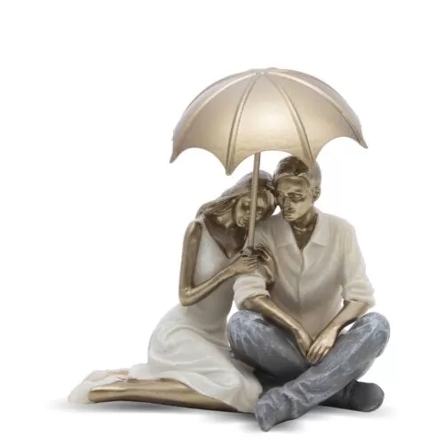 Figurina cuplu umbrela asezat 16x15x10.5 cm